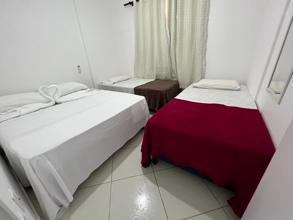 MELHOR AVALIACAO - AR SPLIT nos 2 Quartos - Internet de 200 megas - Netflix - Disney Plus - Churrasqueira - Rede para Descanso - 8 pessoas com muito CONFORTO Guarapari Exterior foto